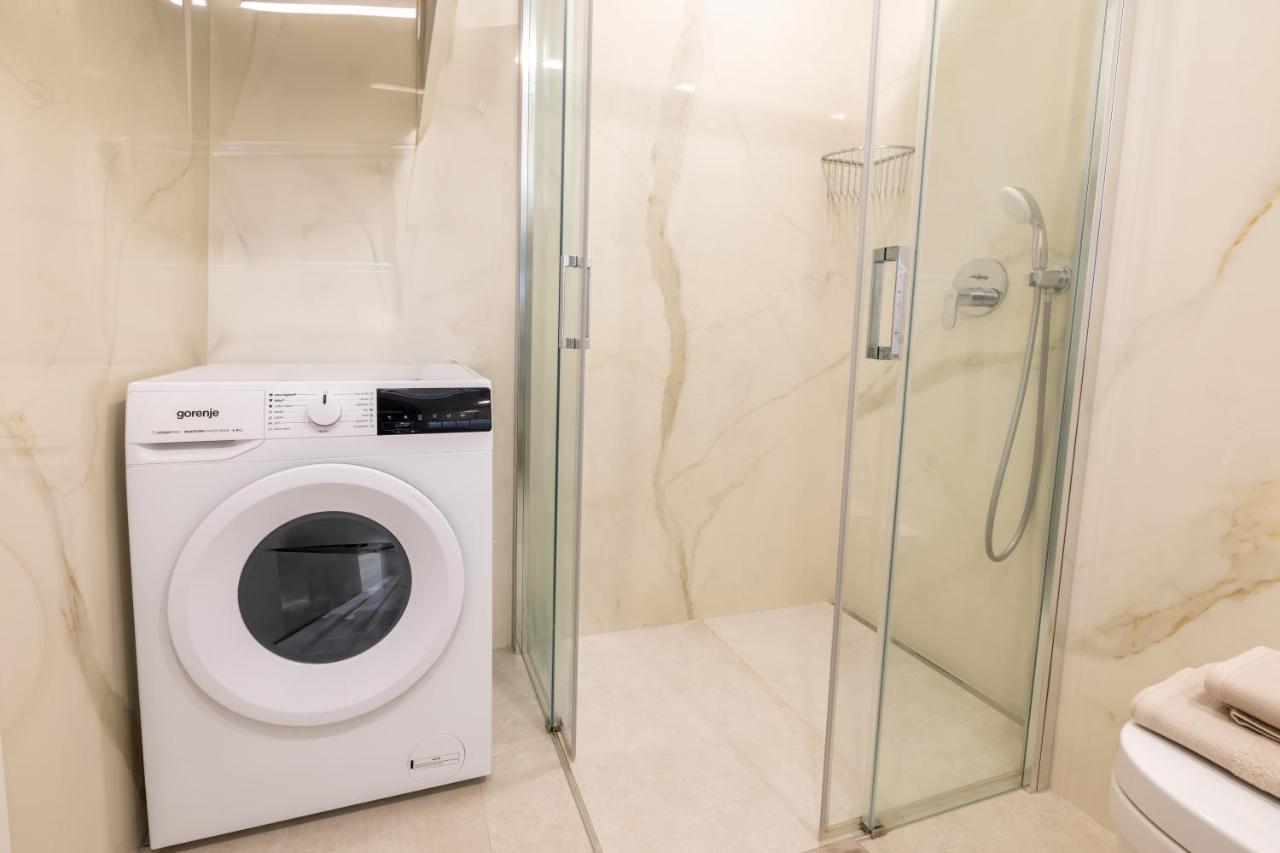 Apartment Mari Deluxe มาคาร์สกา ภายนอก รูปภาพ